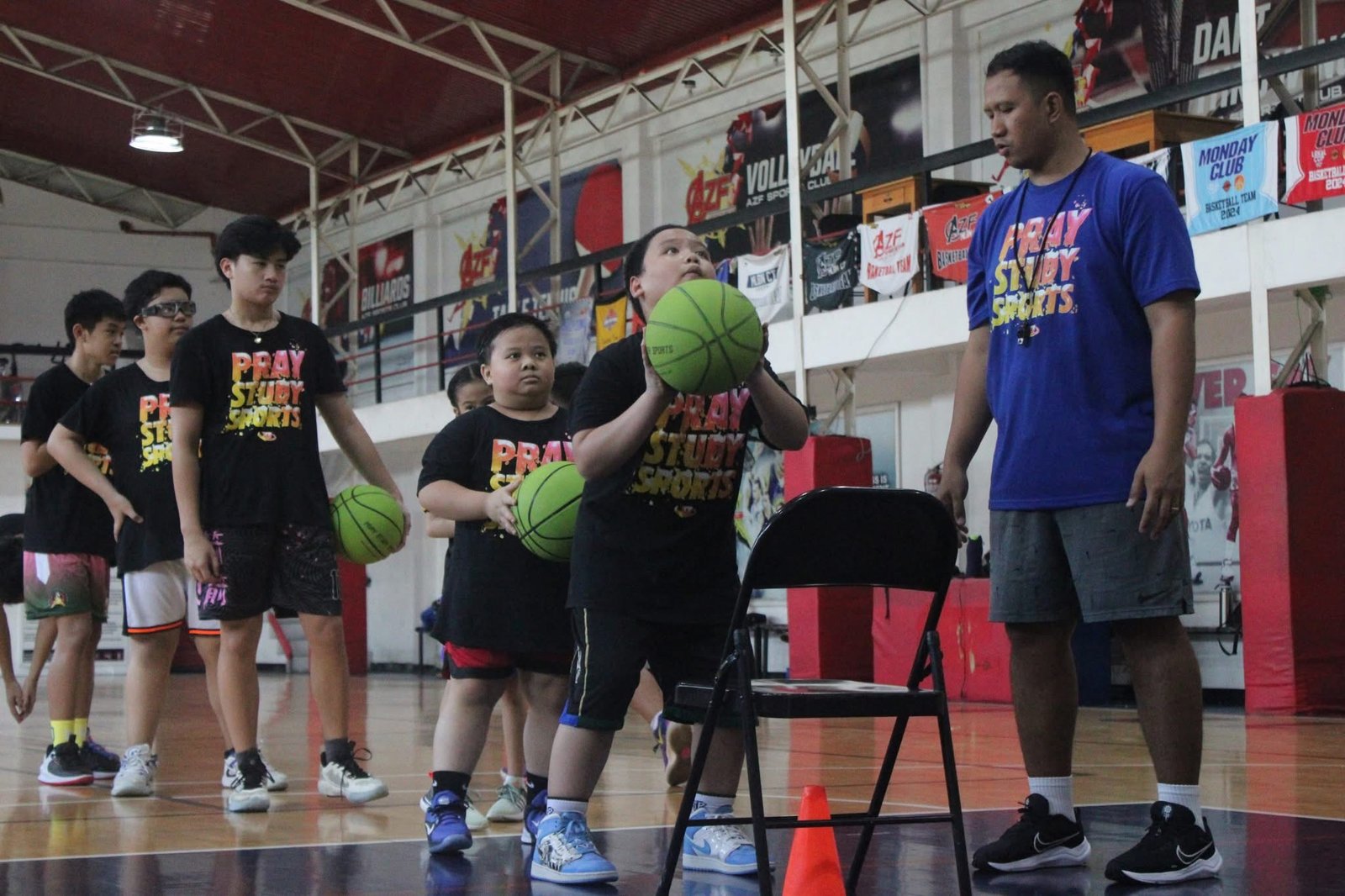 COACH EF MARCAIDA - Image 8